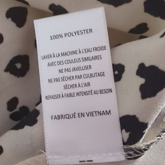 Lush Cream and Black Three Quarter Length Sleeves Blouse - Picture 6 of 6